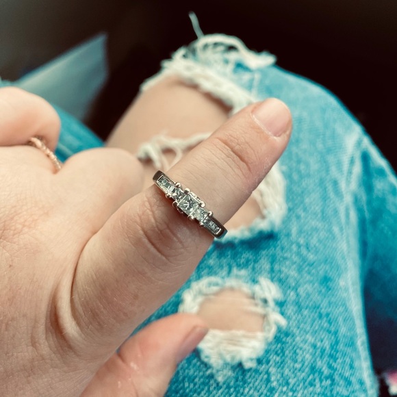Kay Jewelers Jewelry - Kay Jewelers Engagement Ring 1/2 carat